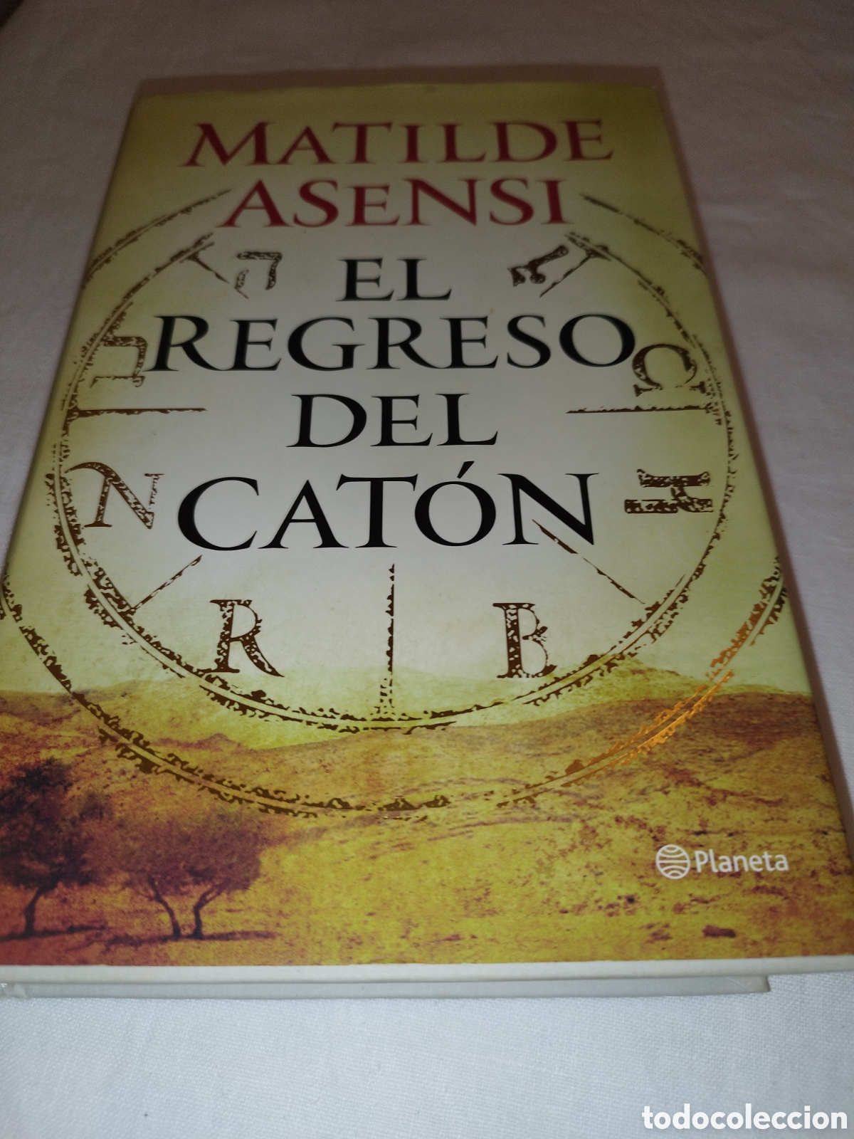 Libros de segunda mano: MATILDE ASENSI: EL REGRESO DEL CAT&Oacute;N. ED. PLANETA, 2015 PRIMERA EDICION.