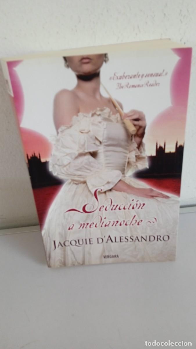 Libros de segunda mano: SEDUCCI&Oacute;N A MEDIANOCHE Jacquie D'Alessandro