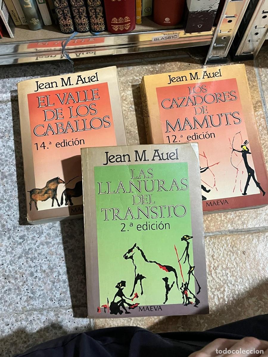 Libros de segunda mano: BLAS81C &ndash; Jean M. Auel &mdash; El valle de los caballos. Los cazadores de mamuts.