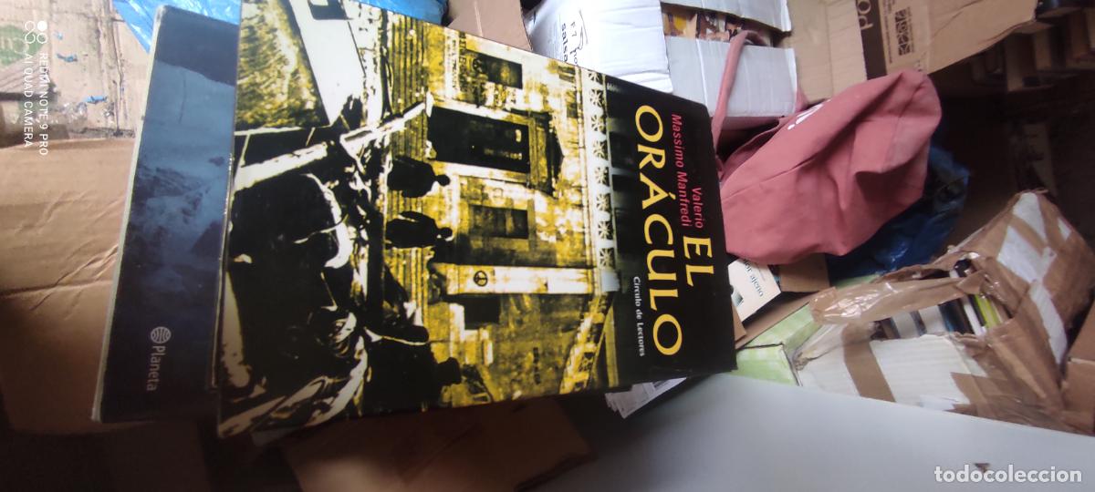 Libros de segunda mano: El or&aacute;culo: Manfredi, Valerio Massimo. - Foto 1