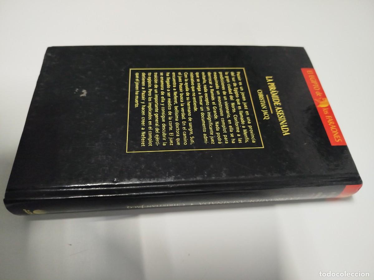 Libros de segunda mano: La pir&aacute;mide asesina. - Foto 2