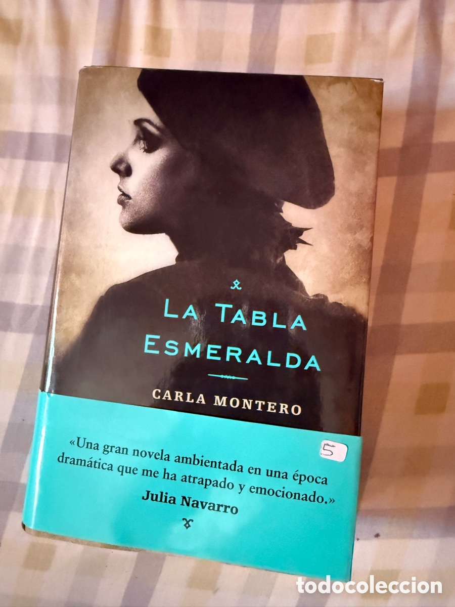 Libri di seconda mano: La Tabla Esmeralda - Carla Montero - Novela hist&oacute;rica de misterio