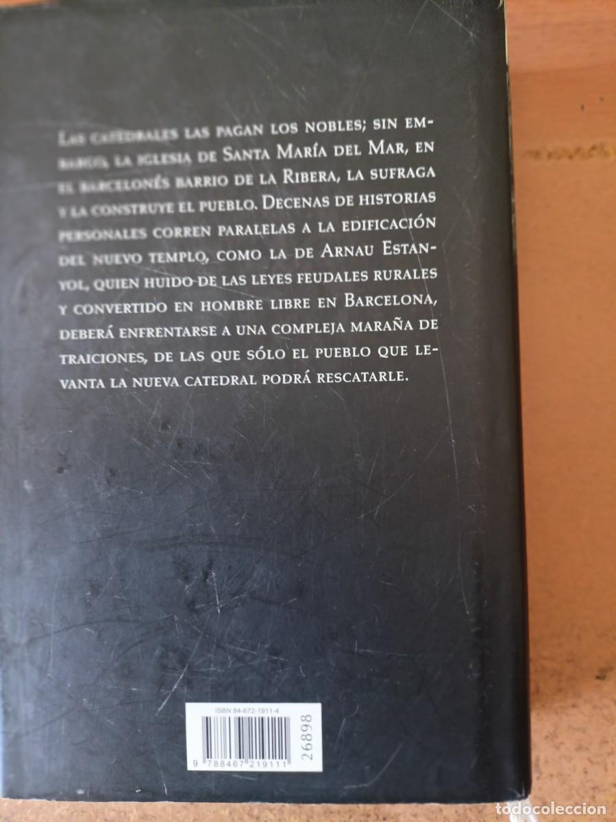 Libros de segunda mano: La Catedral del Mar - Ildefonso Falcones - Foto 2