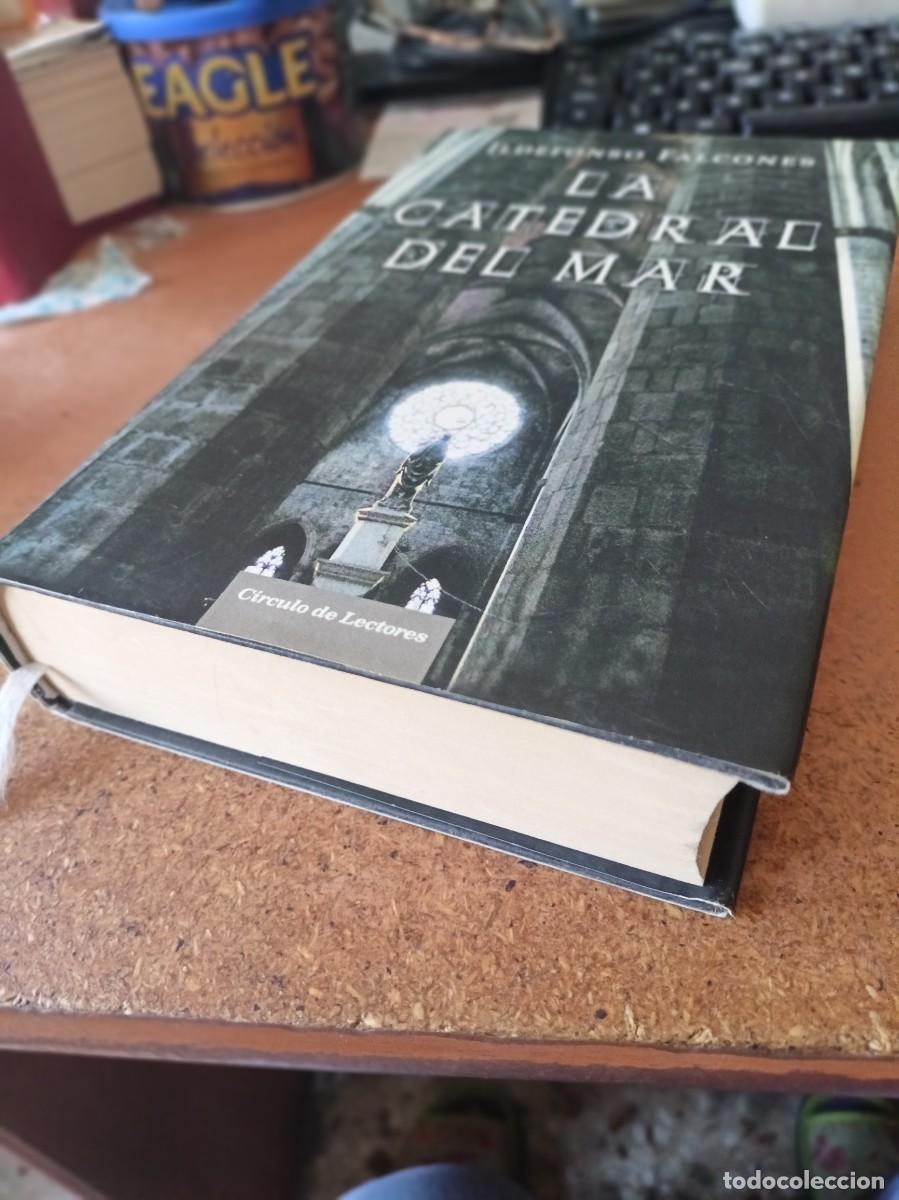 Libros de segunda mano: La Catedral del Mar - Ildefonso Falcones - Foto 3