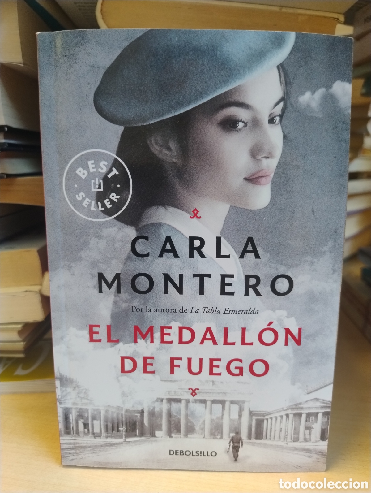 Libros de segunda mano: El medall&oacute;n de fuego