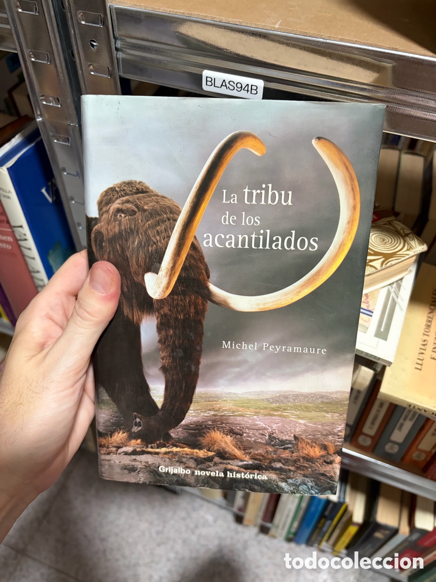 Libros de segunda mano: BLAS94B La tribu de los acantilados Michel Peyramaure