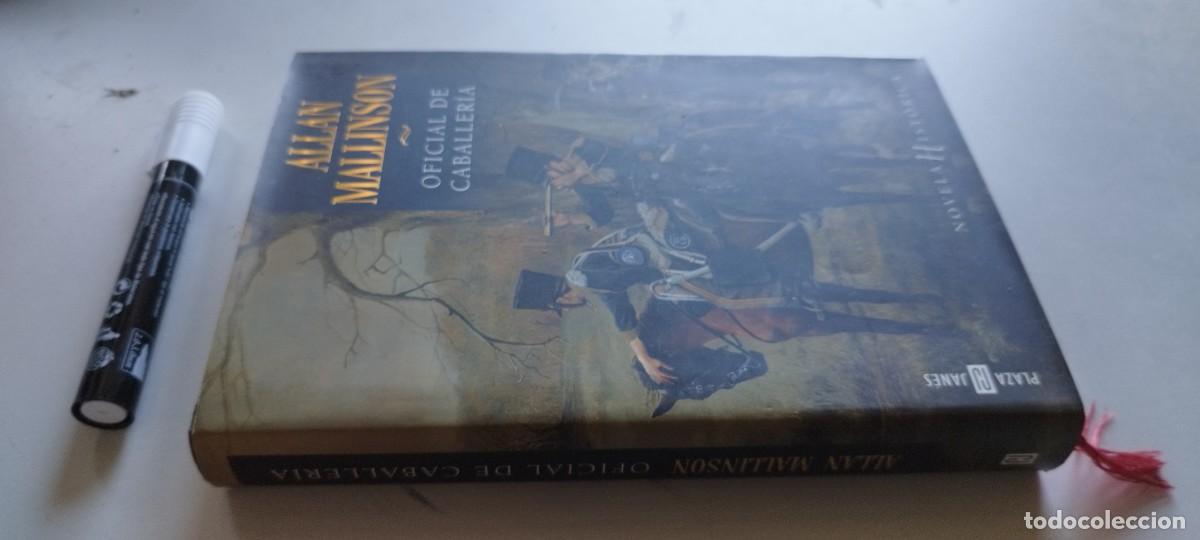 Libros de segunda mano: OFICIAL DE CABALLERIA / ALLAN MALLINSON / CMA 44 / PLAZA&JANES
