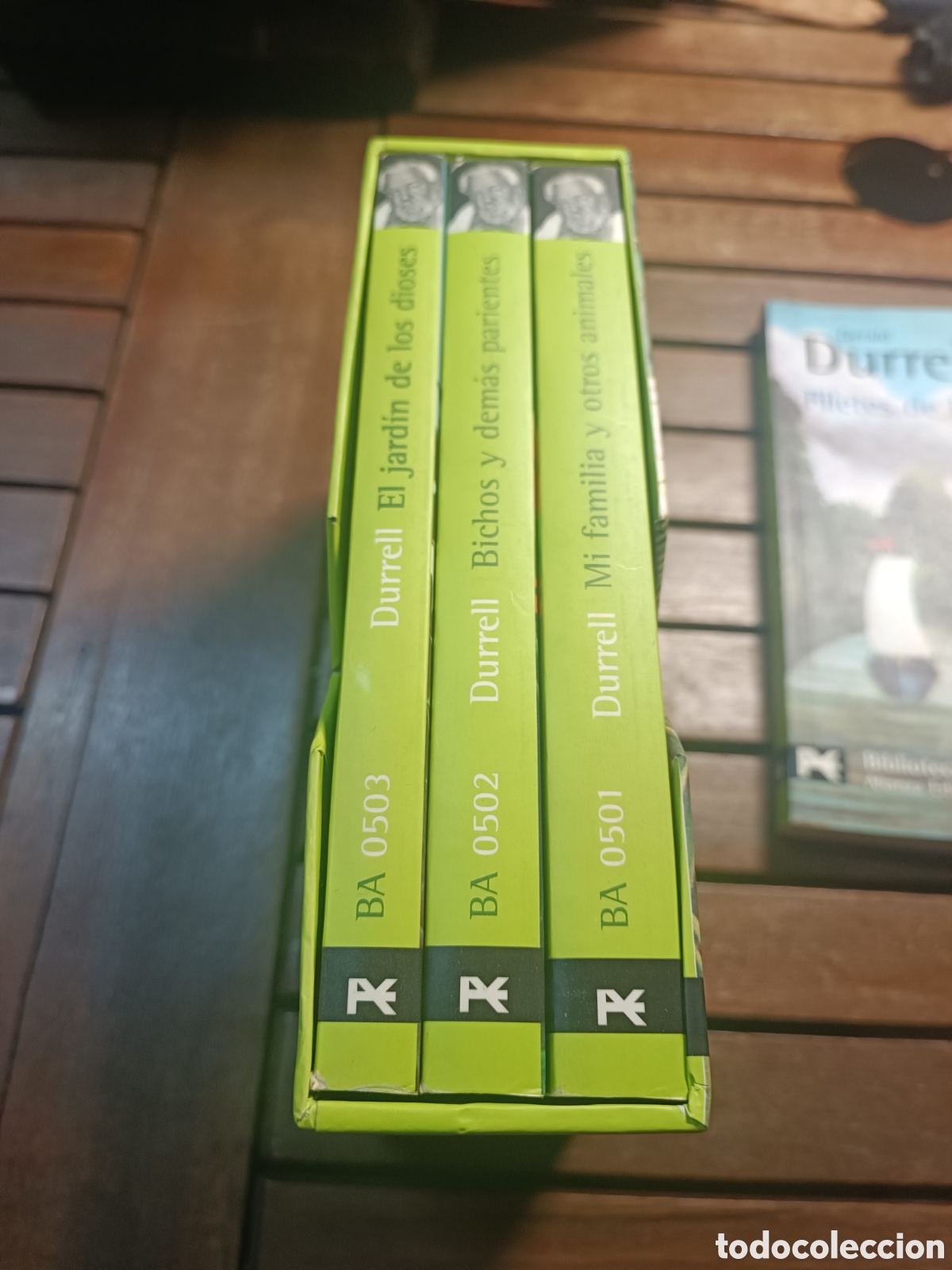 Libros de segunda mano: Estuche Gerald Durrell alianza mi familia y otros animales bichos jard&iacute;n dioses trilog&iacute;a de corf&uacute;