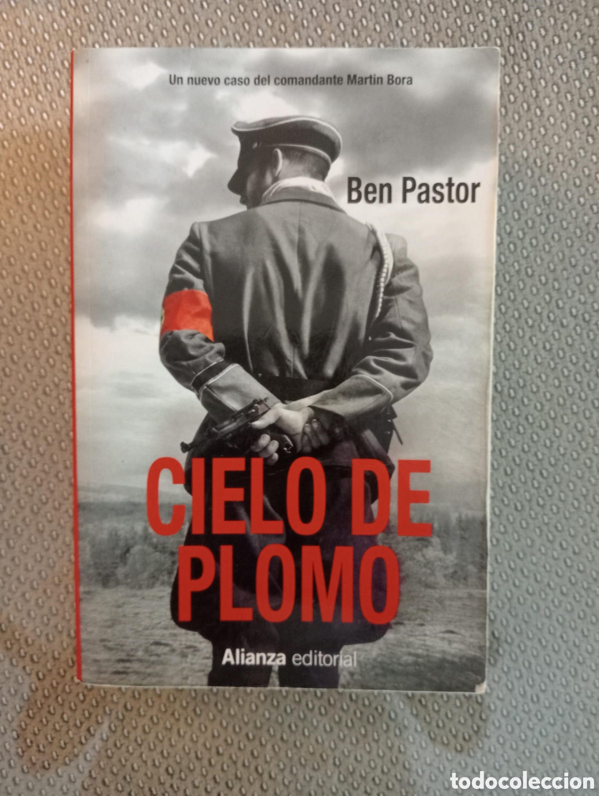 Libros de segunda mano: Cielo de plomo / Ben Pastor