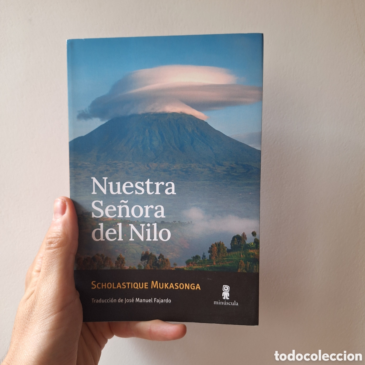 Libros de segunda mano: Nuestra se&ntilde;ora del Nilo - Scholastique Mukasonga