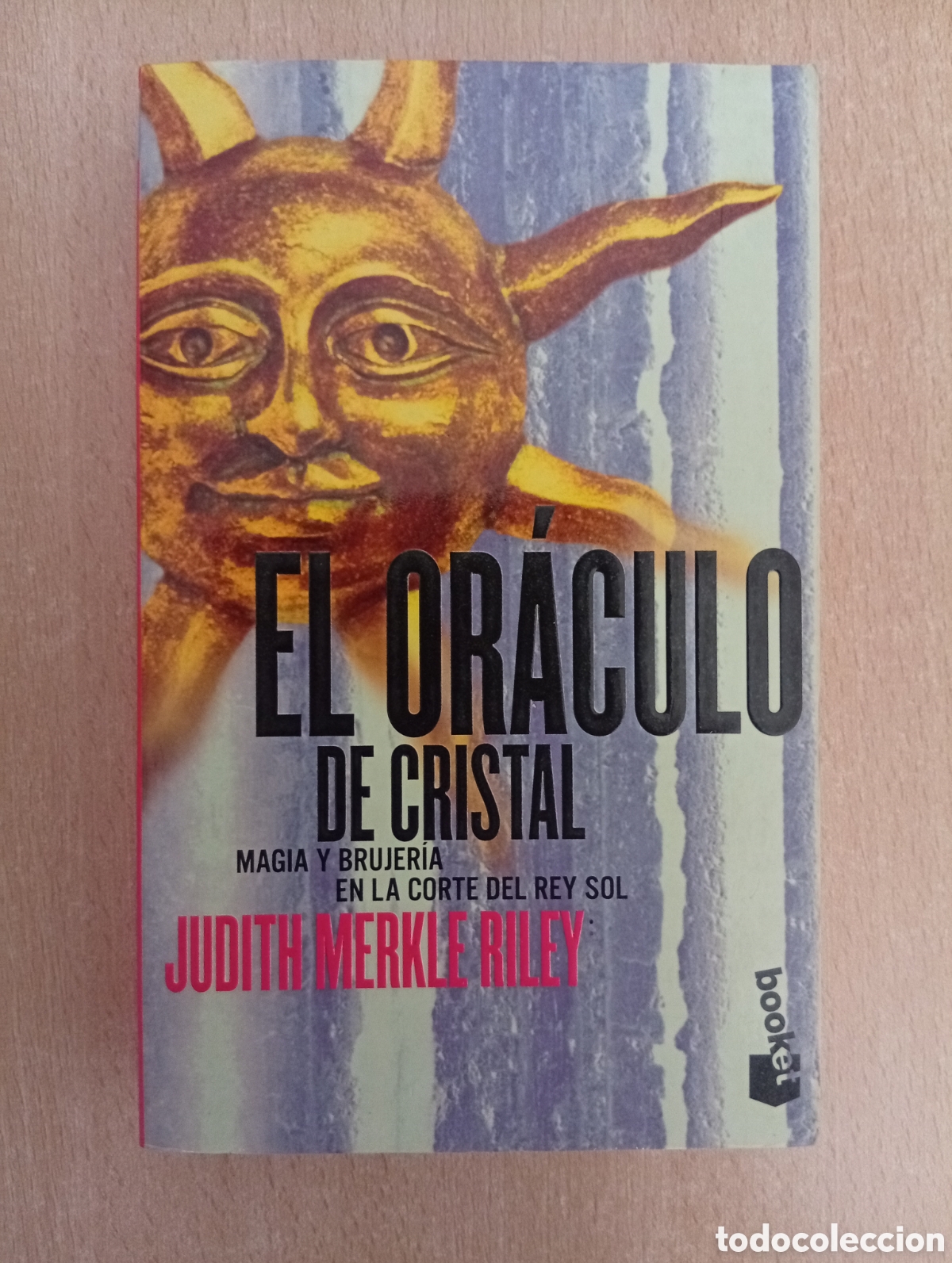 Libros de segunda mano: EL OR&Aacute;CULO DE CRISTAL. Judith Merkle Riley