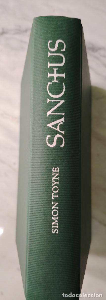 Libros de segunda mano: Sanctus (Simon Toyne) - Foto 1
