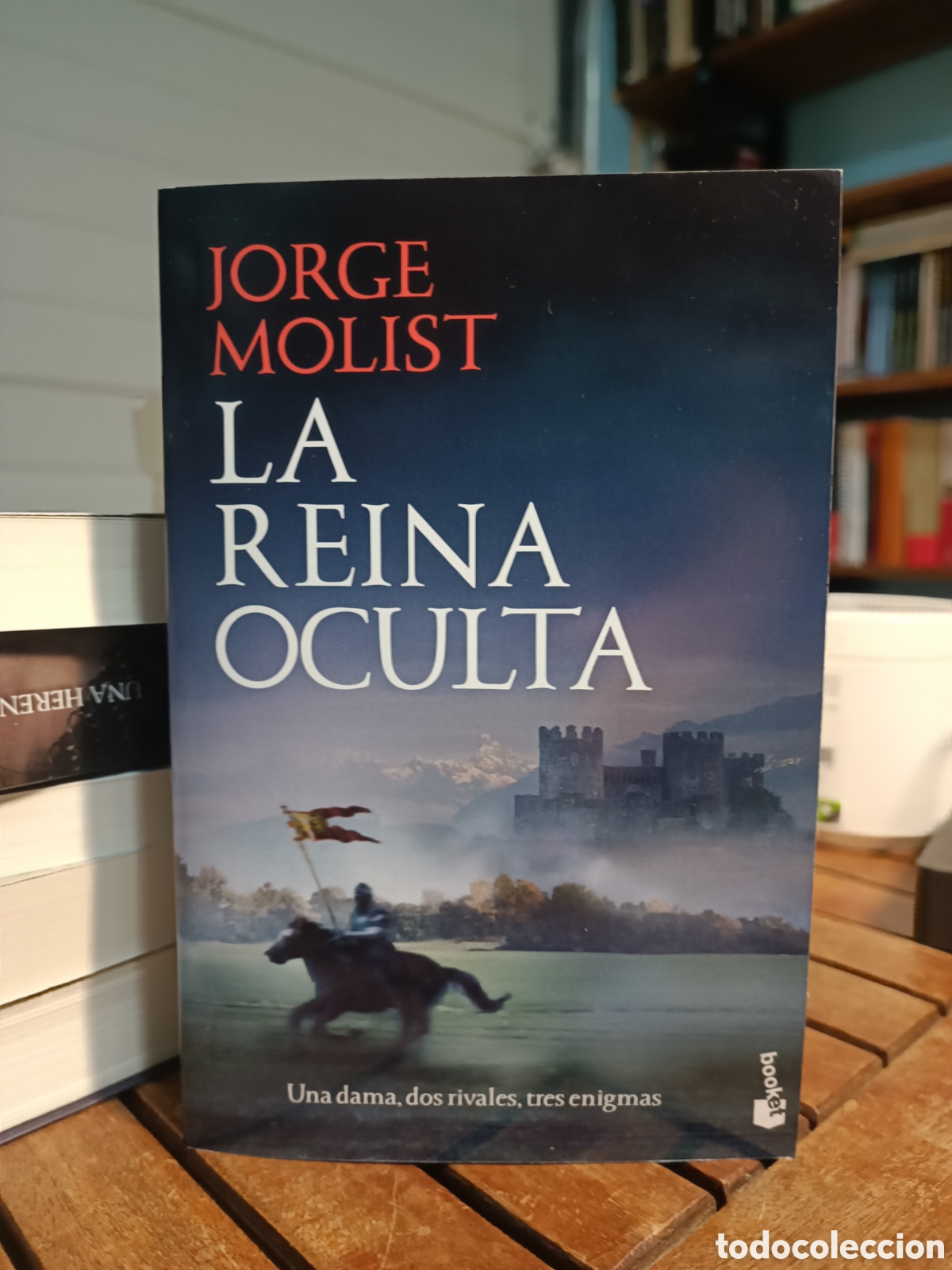 Second hand books: La reina oculta Jorge molist Booket 2023