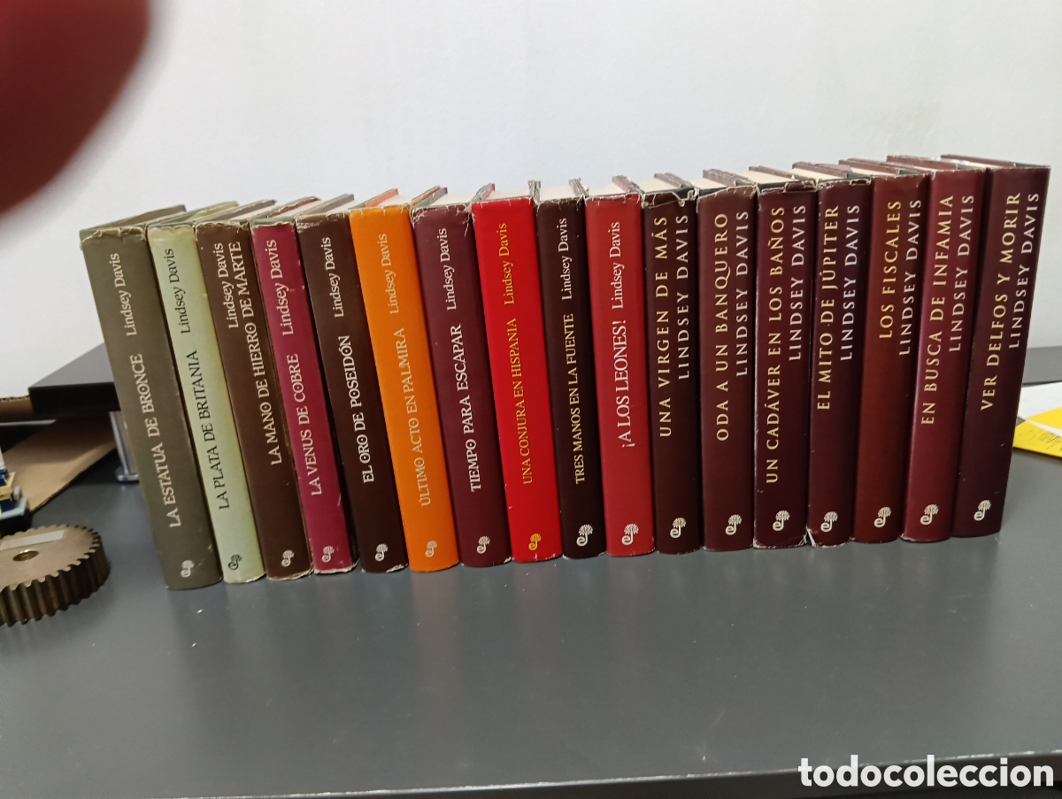 Libros de segunda mano: 17 primeros vol. Serie Marco Didio Falco. Edhasa