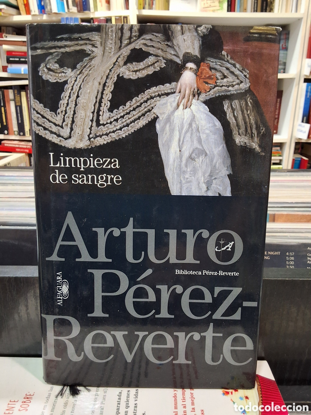 Libros de segunda mano: LIMPIEZA DE SANGRE - CAPIT&Aacute;N ALATRISTE - ARTURO P&Eacute;REZ-REVERTE - ENV&Iacute;O DESDE 1,50 &euro;
