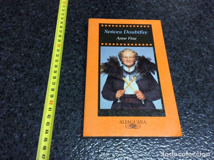 Libros de segunda mano: SE&Ntilde;ORA DOUBTFIRE / ANNE FINE - Foto 1