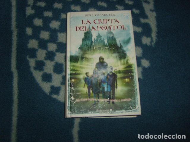 Libros de segunda mano: LA CRIPTA DEL APOSTOL , PERE TOBARUELA - Foto 1