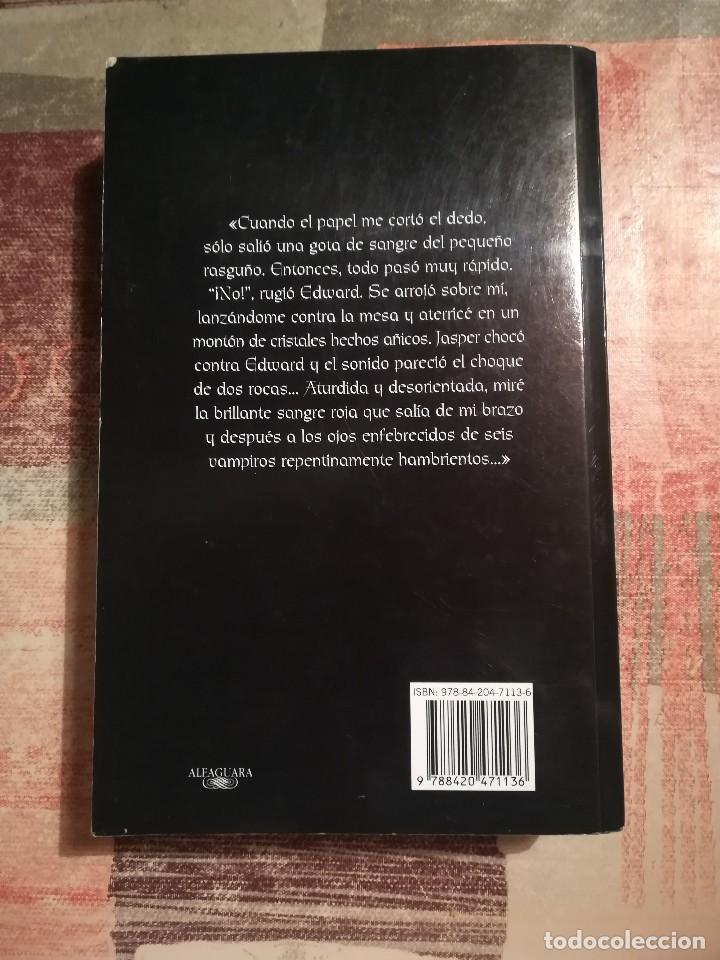 Libros de segunda mano: Luna nueva - Stephenie Meyer - Foto 2