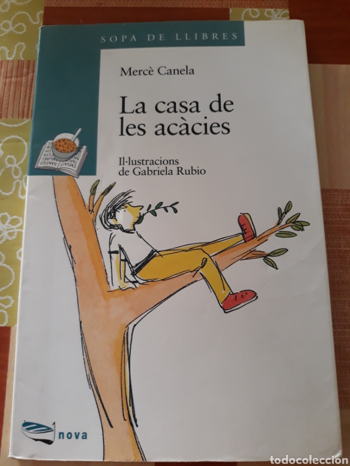 Libros de segunda mano: La casa de les ac&agrave;cies - merc&egrave; canela - Foto 1