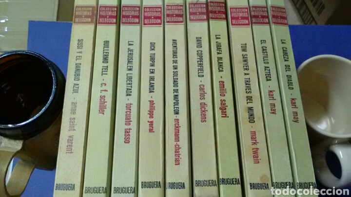Libri di seconda mano: Historias SELECCI&Oacute;N .ED.Bruguera .250 ilustraciones Tapa dura.