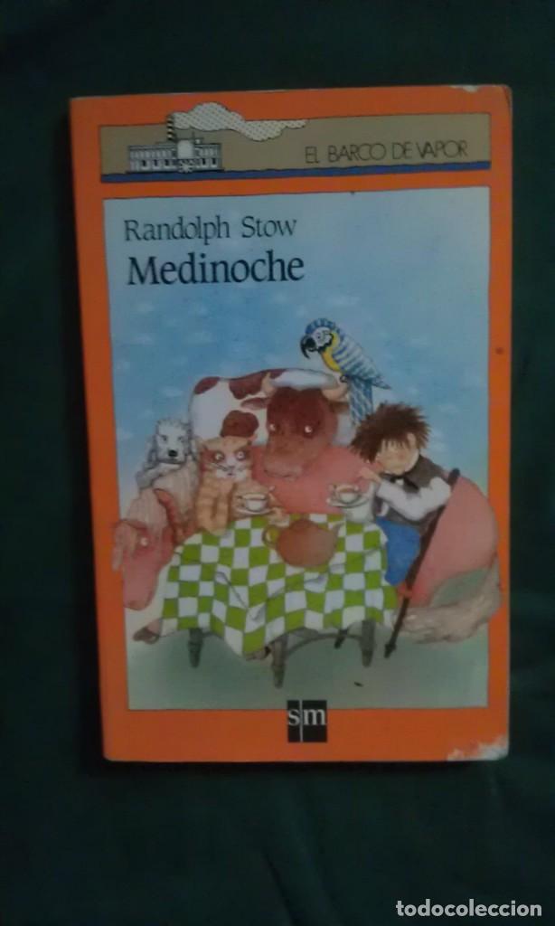 Gebrauchte B&uuml;cher: MEDINOCHE - RANDOLPH STOW