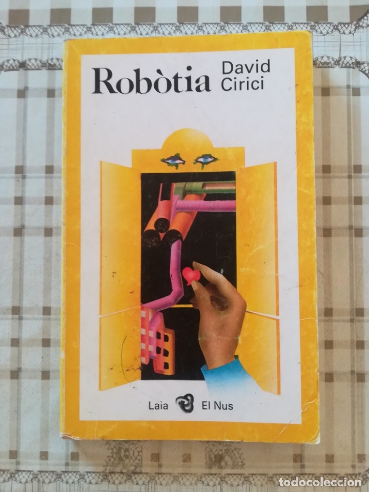 Libros de segunda mano: Rob&ograve;tia - David Cirici - en catal&agrave; - Foto 1
