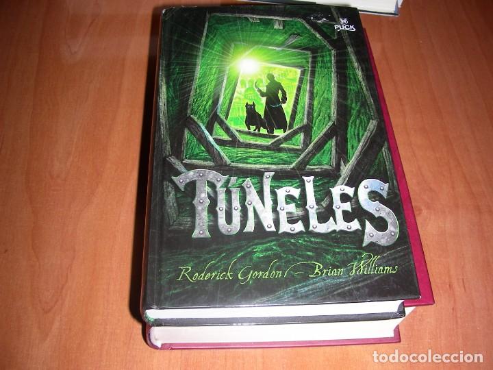 Libros de segunda mano: TUNELES , RODERICK GORDON - BRIAN WILLIAMS - Foto 1