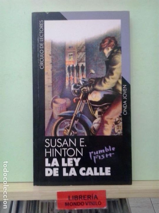 Libros de segunda mano: LMV - La ley de la calle. Susan E. Hinton - Foto 1