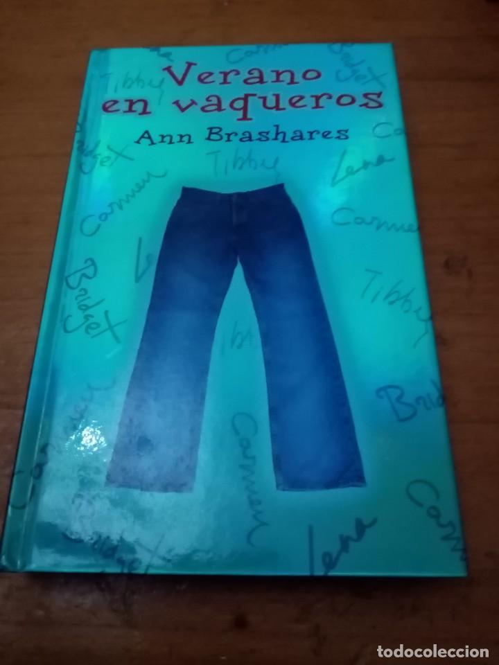 Libros de segunda mano: VERANO EN VAQUEROS. ANN BRASHARES. C18L - Foto 1