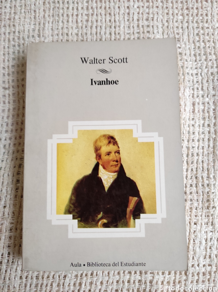 Libros de segunda mano: IVANHOE / WALTER SCOTT - BIBLIOTECA DEL ESTUDIANTE - Foto 1