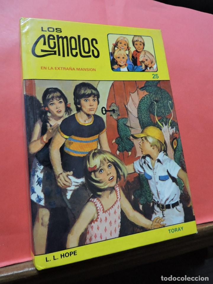 Gebrauchte B&uuml;cher: Los Gemelos en la extra&ntilde;a mansi&oacute;n. N&ordm; 25. HOPE, L.L. Toray