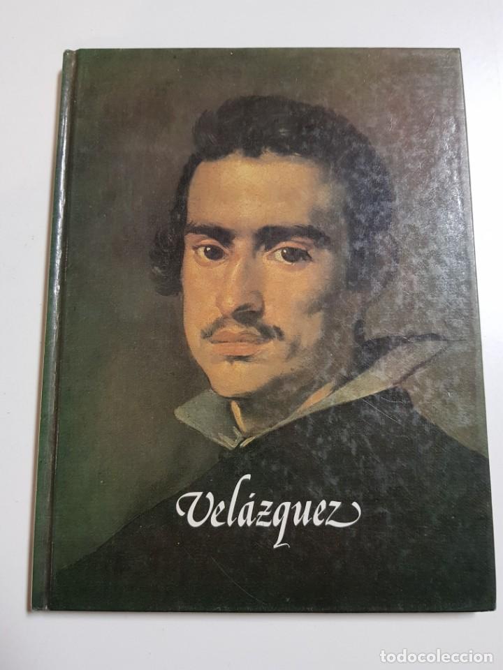 Libros de segunda mano: OBRA PICTORICA DE VELAZQUEZ. OBSEQUIO DE CAJA DE AHORROS PROVINCIAL SAN FERNANDO DE SEVILLA. 1983