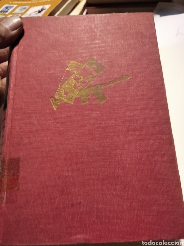 Libri di seconda mano: La primavera en que termin&oacute; la guerra, Steven linakis