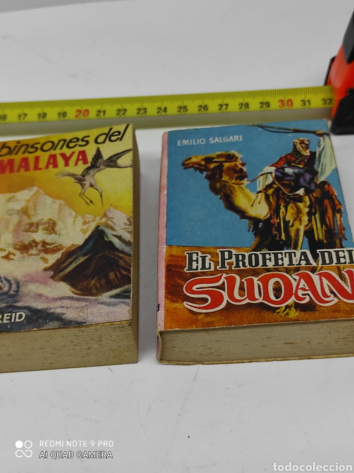 Libri di seconda mano: Cuatro peque&ntilde;os libritos de aventuras.