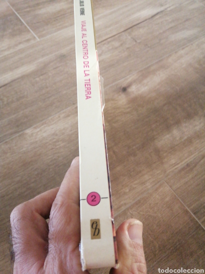 Libros de segunda mano: VIAJE AL CENTRO DE LA TIERRa - Foto 2