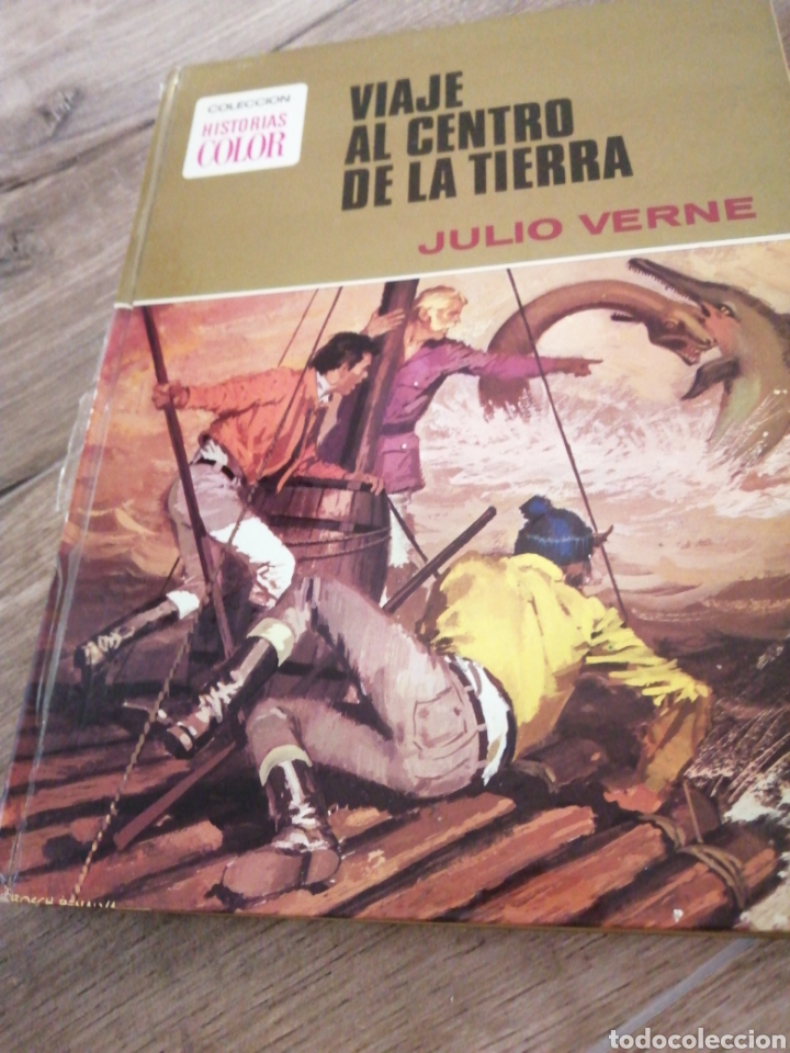 Libros de segunda mano: VIAJE AL CENTRO DE LA TIERRa - Foto 1
