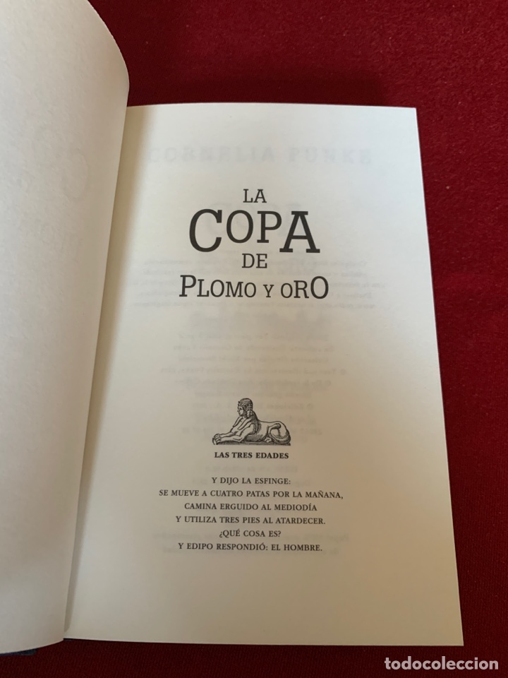 Libros de segunda mano: La copa de plomo y oro. Cornelia Funke. - Foto 4