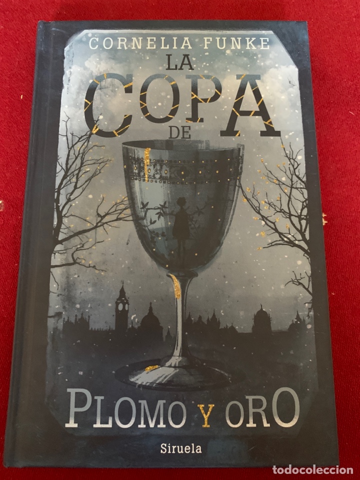Libros de segunda mano: La copa de plomo y oro. Cornelia Funke. - Foto 1