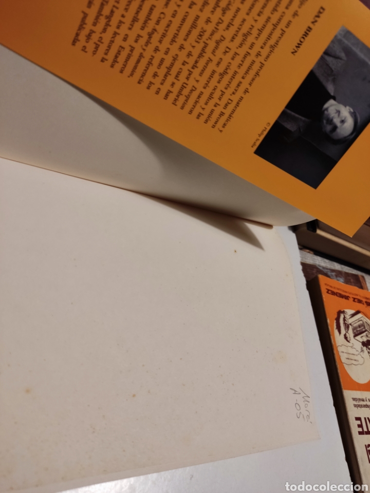 Libros de segunda mano: Libro &Aacute;ngeles y demonios de Dan Brown - Foto 2