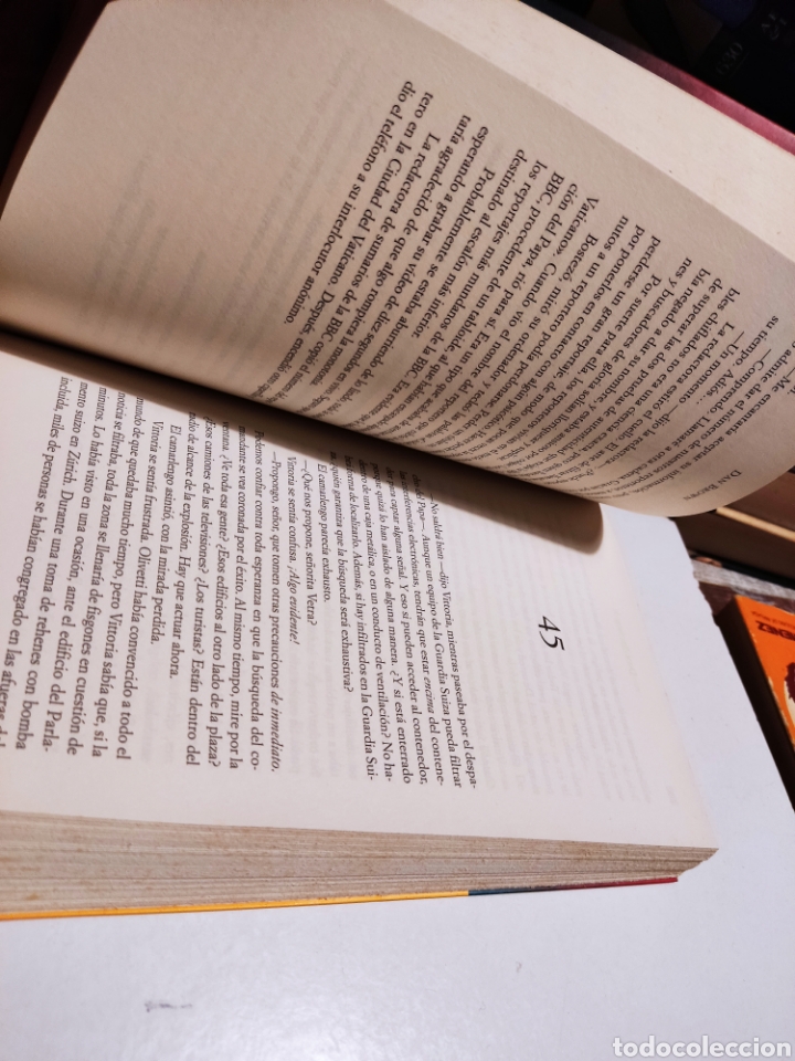 Libros de segunda mano: Libro &Aacute;ngeles y demonios de Dan Brown - Foto 3