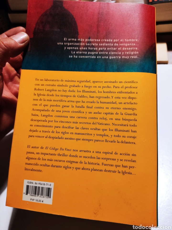 Libros de segunda mano: Libro &Aacute;ngeles y demonios de Dan Brown - Foto 4