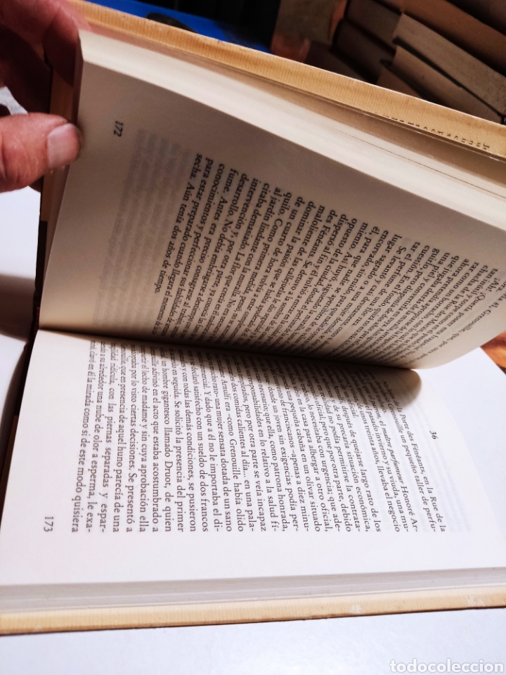 Libros de segunda mano: Libro El perfume de Patrick Suskind - Foto 3