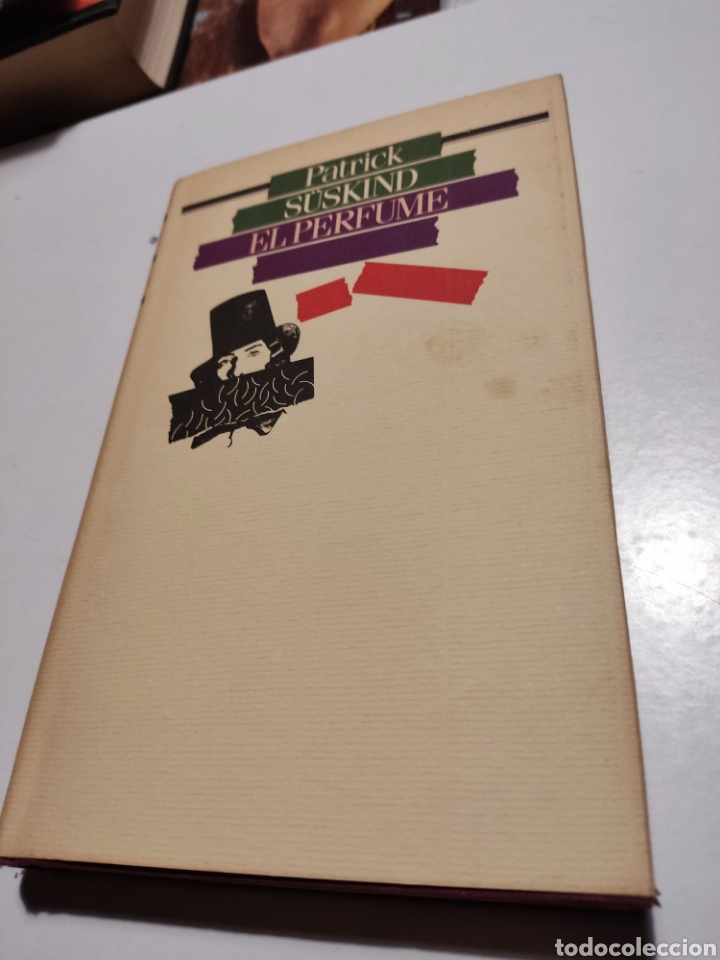 Libros de segunda mano: Libro El perfume de Patrick Suskind - Foto 1