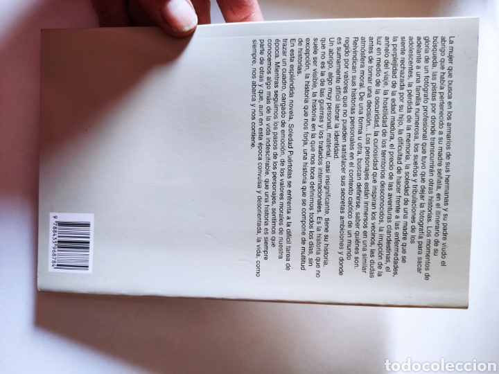 Libros de segunda mano: Libro historia de un abrigo de Soledad Puertolas - Foto 2