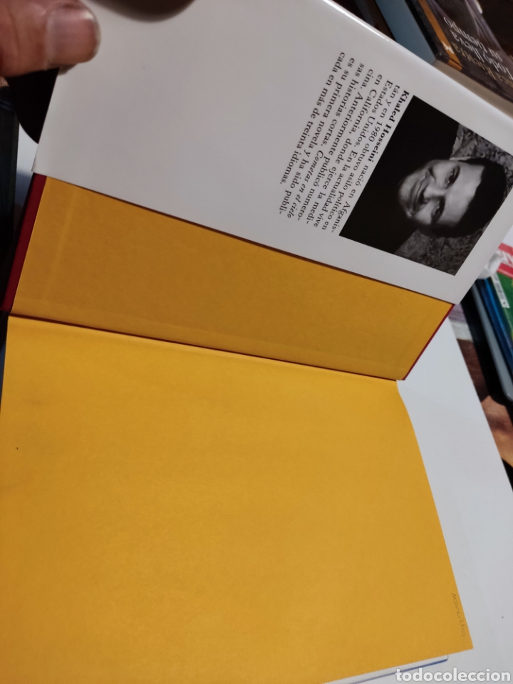 Libros de segunda mano: Libro cometas en el cielo de Khaled hosseini - Foto 2
