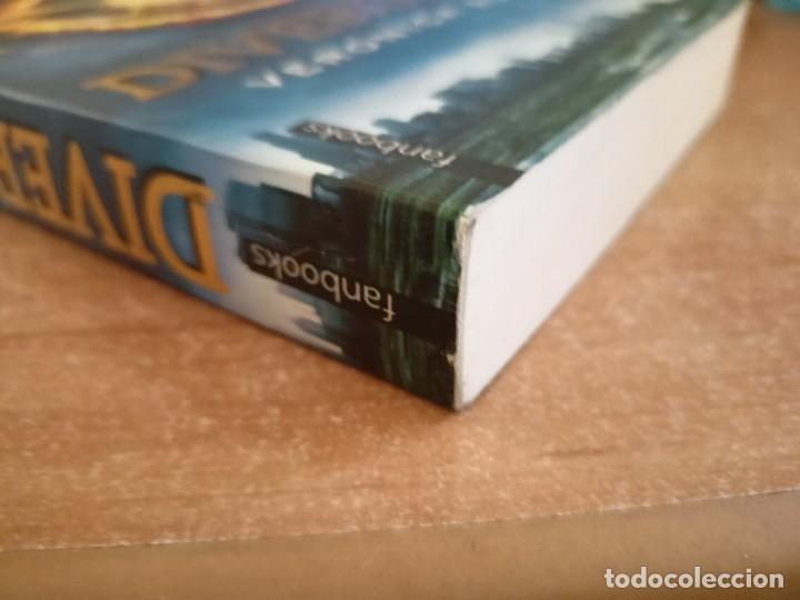 Libros de segunda mano: Divergent - Veronica Roth - en catal&agrave; - Foto 6