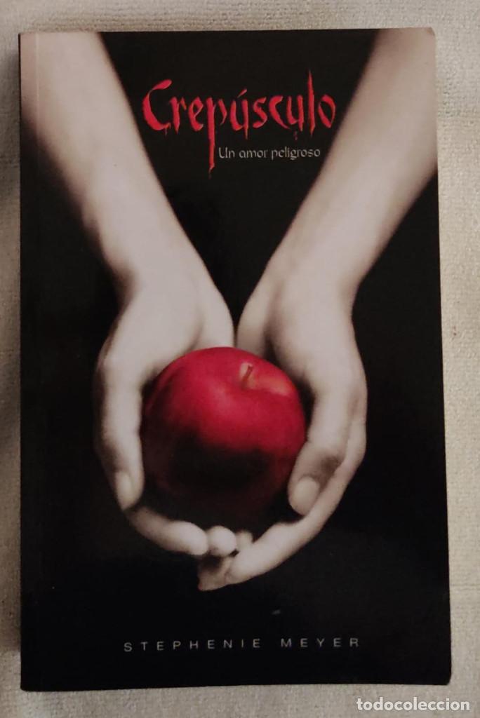 Libros de segunda mano: CREP&Uacute;SCULO. - Foto 1