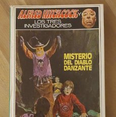 Libros de segunda mano: MISTERIO DEL DIABLO DANZANTE - ALFRED HITCHCOCK - ED. MOLINO 1976. Lote 384454554