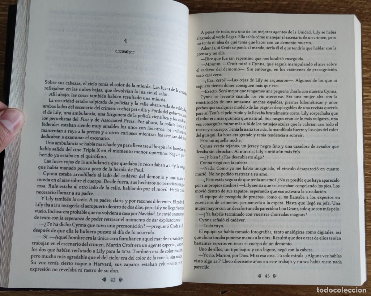 Libros de segunda mano: Libro - L&iacute;neas de sangre (2007) Eileen Wilks - Foto 2