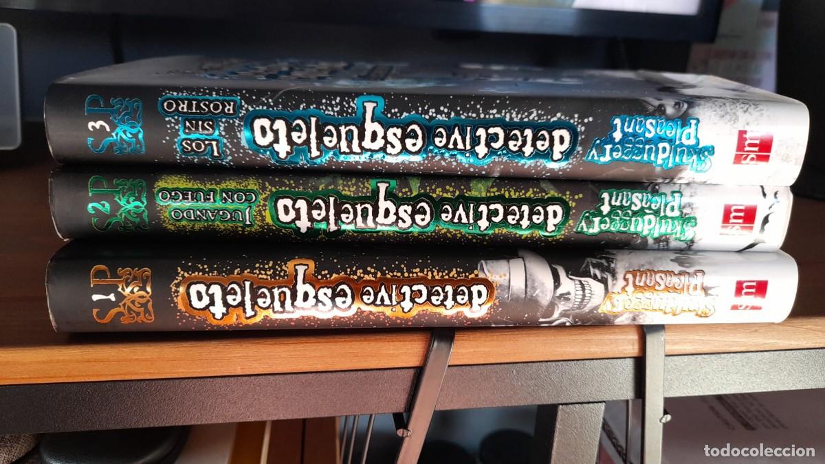 Libros de segunda mano: LOTE 3 LIBROS-Detective Esqueleto / DEREK LANDY